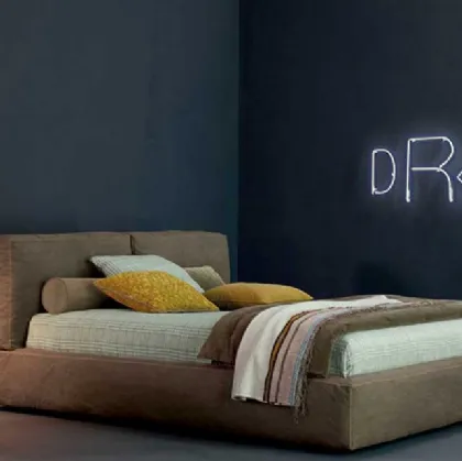 Academy Piuma bed with blanket stitching