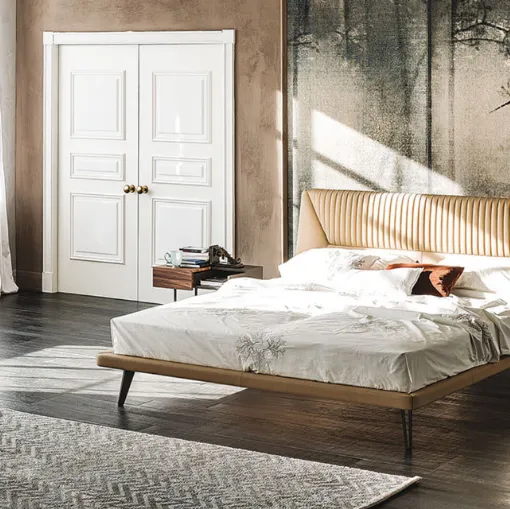 Amadeus Cattelan double bed in leather