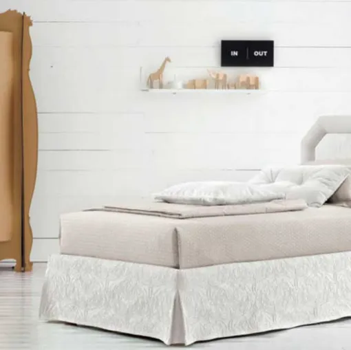 marlene with twils skirt