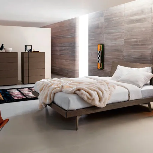 febo design with metal feet