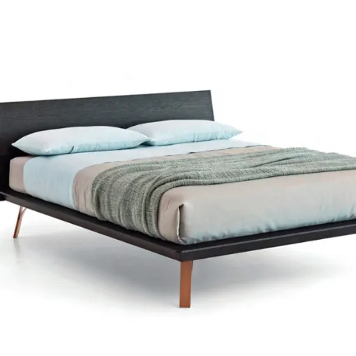 folio bed shaped metal feet
