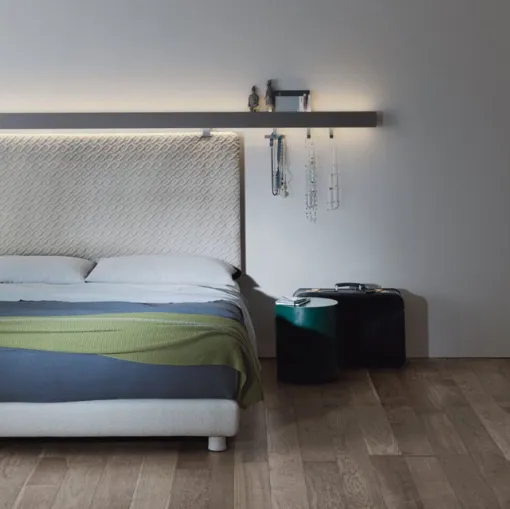 Groove Caccaro double bed