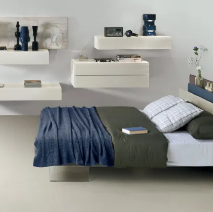 Vele Lago double bed in fabric or leather