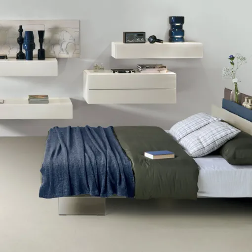 Vele Lago double bed in fabric or leather