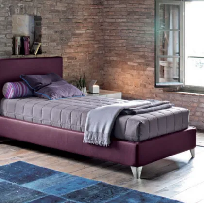 Max Twils single bed with headboard