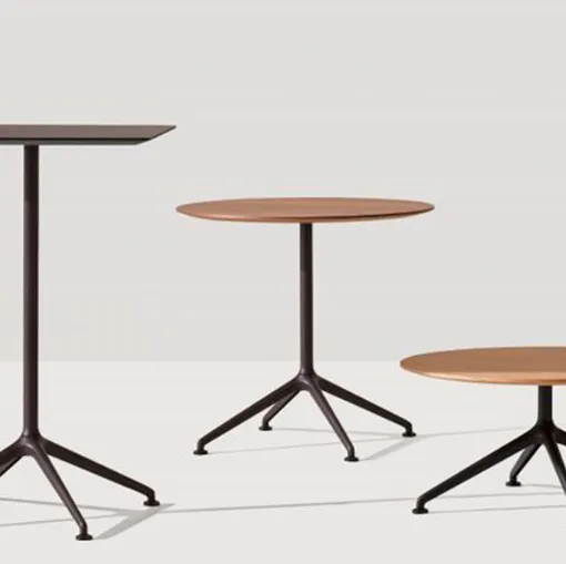 square lacquered coffee table