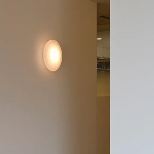 Wall lamp