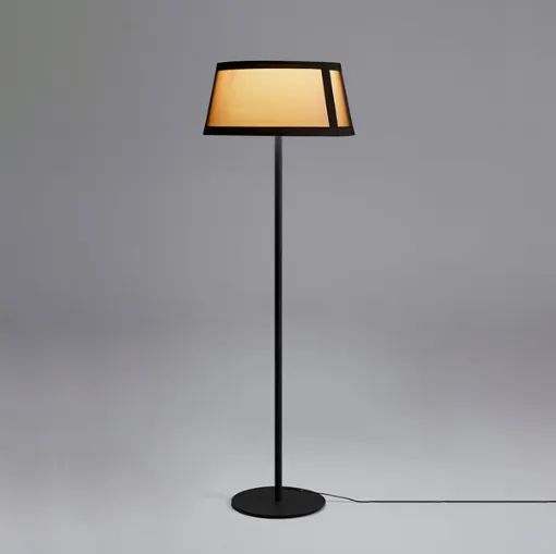 tooy floor lamp