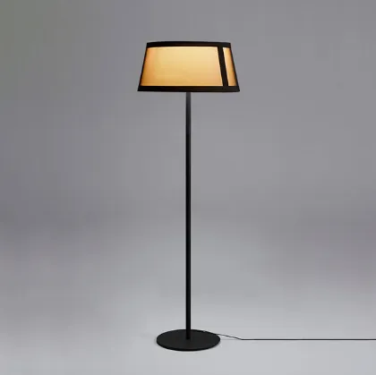 tooy floor lamp