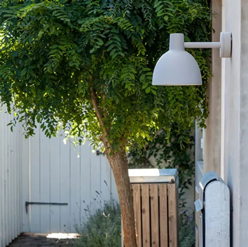 outdoor lamp