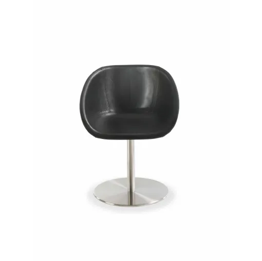 Chair in wood and steel.