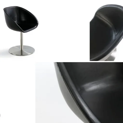 Chair in wood and steel.