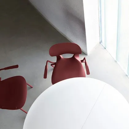 kristalia pikaia chair