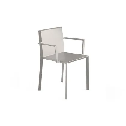 Quartz chair with Vondom armrests