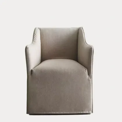 TAILOR-MADE SAIA CHAIR