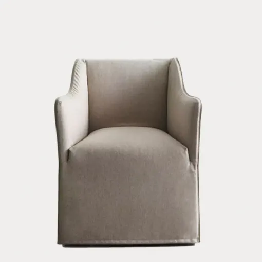 TAILOR-MADE SAIA CHAIR