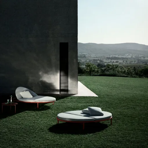 Bolzano outdoor lounger