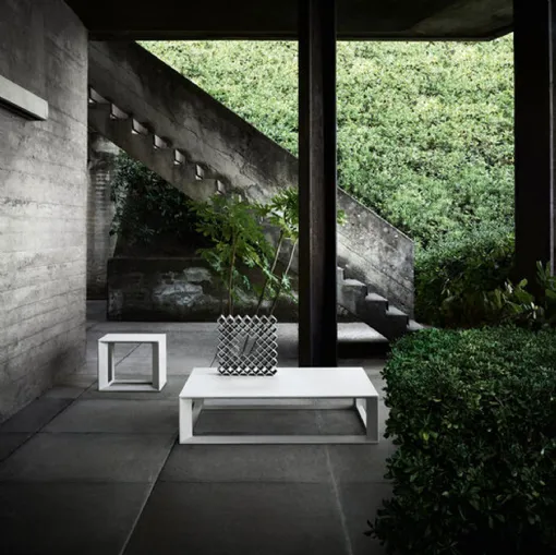 coffee table outdoor furniture