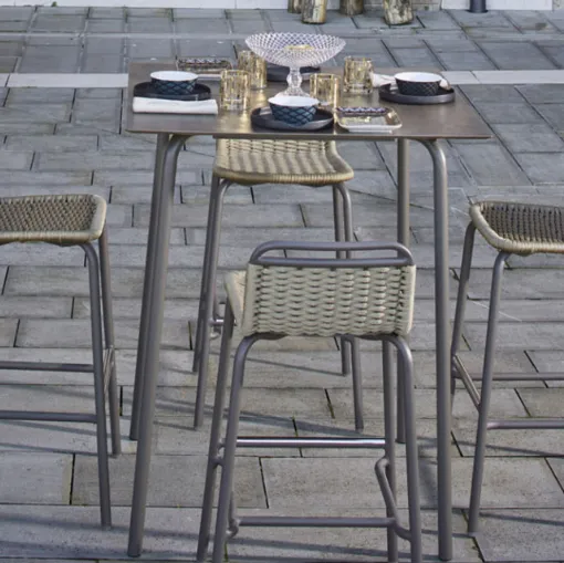 roberti rattan stools