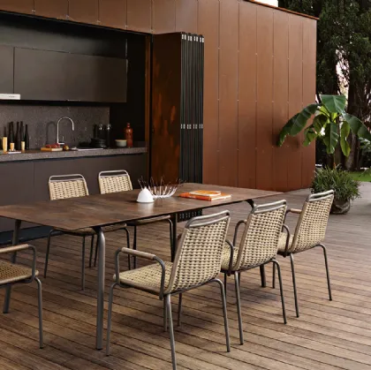 Brescia Roberti metal garden table