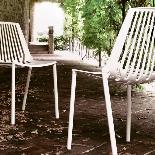 custom outdoor furniture