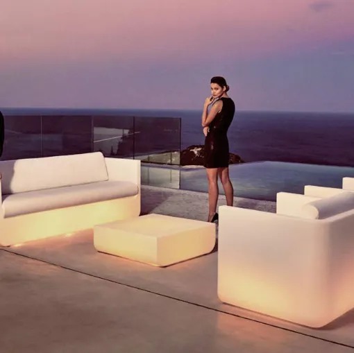 vondom outdoor furniture