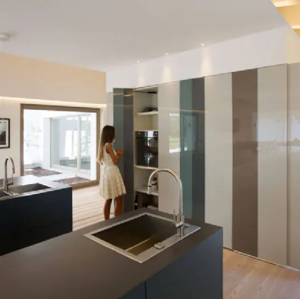 now lake kitchen pantry