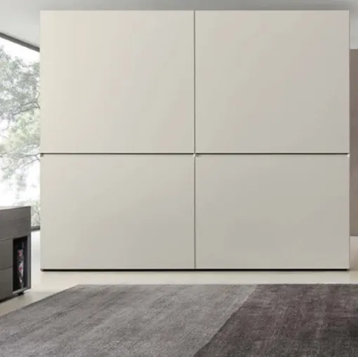 horizontal sliding design