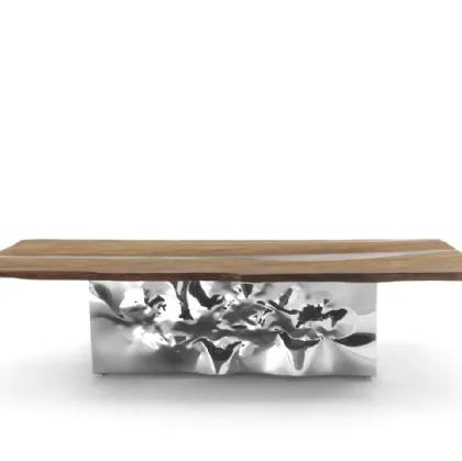 Table in wood and steel