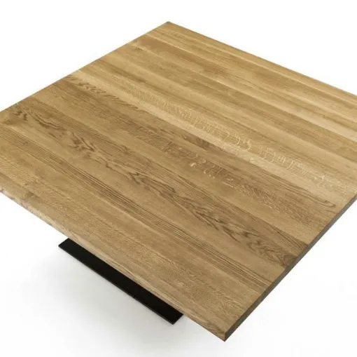 Verona wooden tables