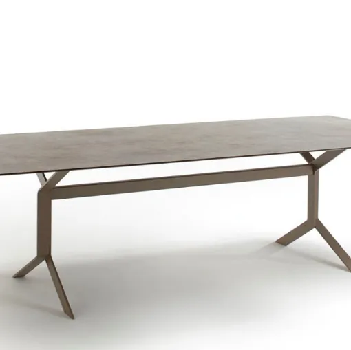 outdoor table